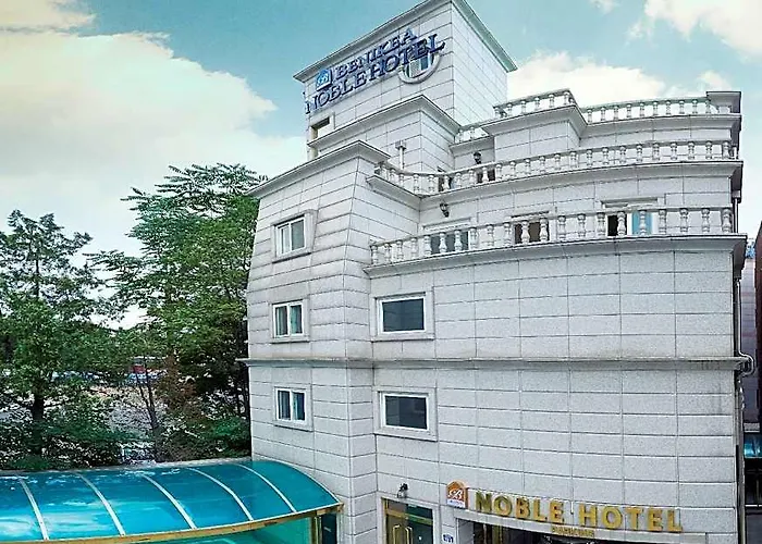 Hotel Noble